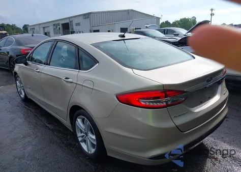 2018 Ford Fusion Hybrid Se z USA, uszkodzony, nr VIN 3FA6P0LU8JR206601